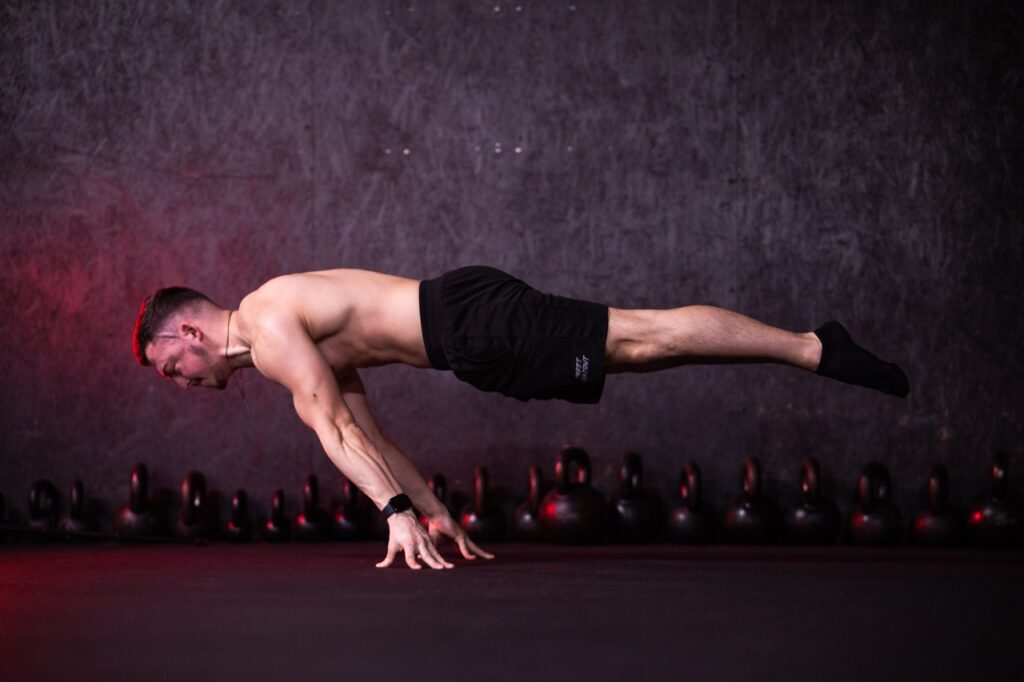 karol siwek full planche na palcach