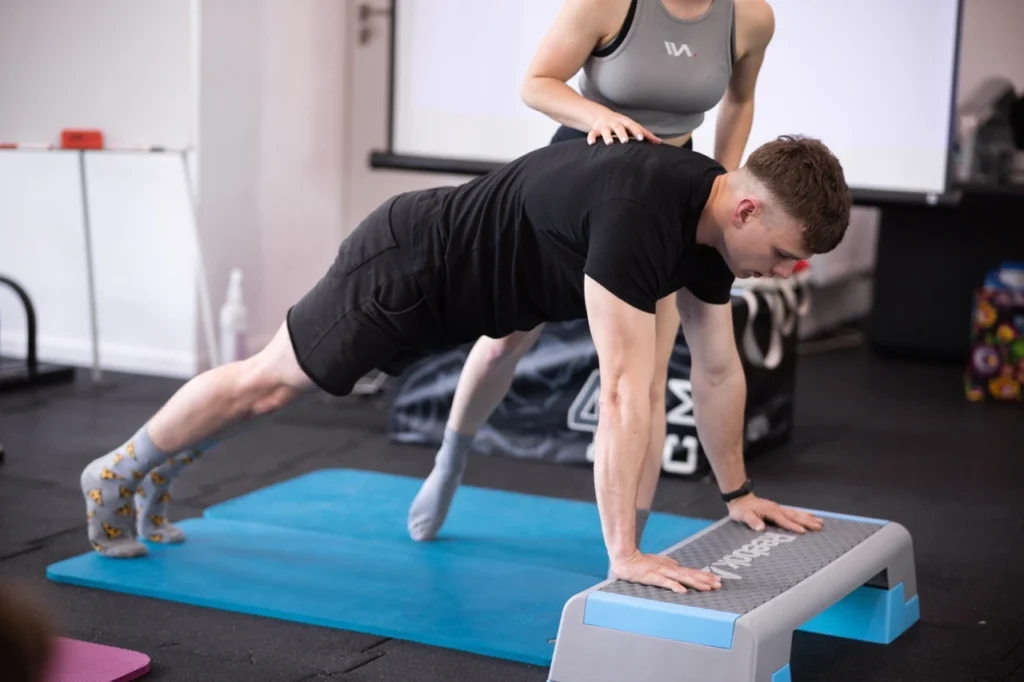 jak zostać trenerem kalisteniki